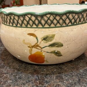 EUC- Raymond, 12x6”x40” Waites Cornucopia Bowl, no flaws Vintage